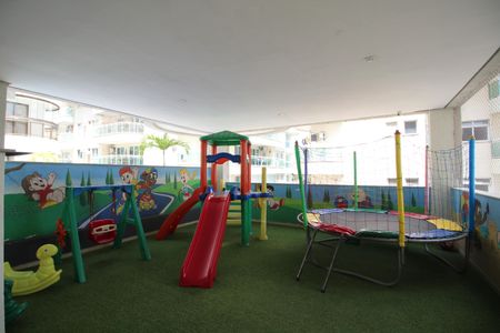 Apartamento à venda com 104m², 3 quartos e 2 vagasPlayground