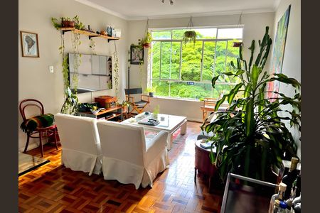 Sala de apartamento à venda com 3 quartos, 130m² em Higienópolis, São Paulo