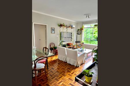 Sala de apartamento à venda com 3 quartos, 130m² em Higienópolis, São Paulo