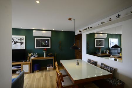 Apartamento à venda com 70m², 3 quartos e 1 vagaSala