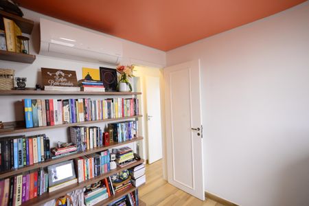 Apartamento à venda com 70m², 3 quartos e 1 vagaQuarto