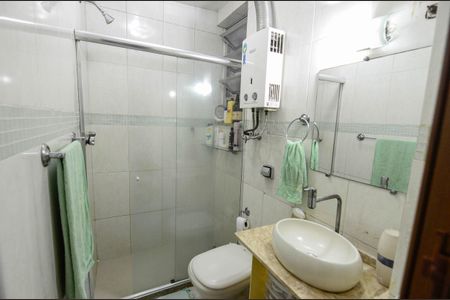 Apartamento à venda com 70m², 2 quartos e sem vagaBanheiro