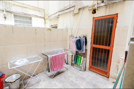 Apartamento à venda com 70m², 2 quartos e sem vagaÁrea de Serviço