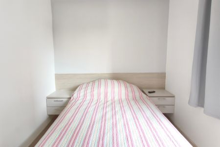 Apartamento à venda com 65m², 3 quartos e 1 vagaQuarto 2