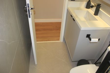 Apartamento para alugar com 69m², 2 quartos e 1 vagaBanheiro Social