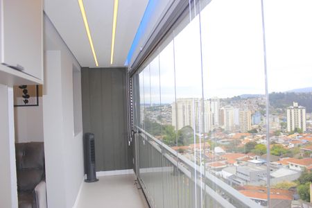 Apartamento para alugar com 69m², 2 quartos e 1 vagaVaranda