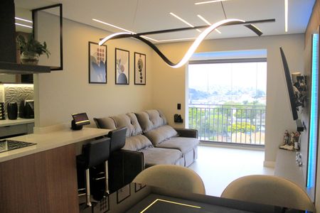 Sala de apartamento à venda com 2 quartos, 69m² em Vila Rosalia, Guarulhos