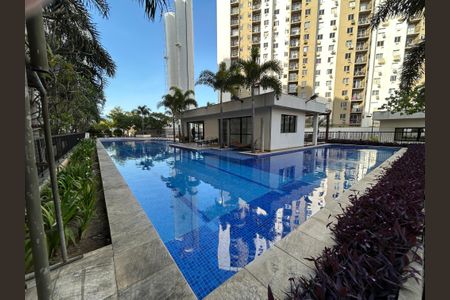 Apartamento à venda com 65m², 3 quartos e 1 vagaÁrea comum - Piscina