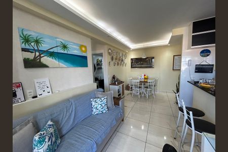 Apartamento à venda com 65m², 3 quartos e 1 vagaSala