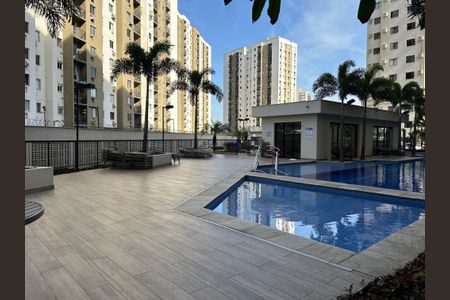 Apartamento à venda com 65m², 3 quartos e 1 vagaÁrea comum - Piscina
