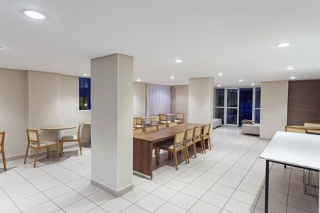 Apartamento à venda com 60m², 2 quartos e 1 vagaÁrea comum - Salão de festas