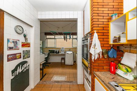 Apartamento à venda com 187m², 4 quartos e 2 vagasCozinha