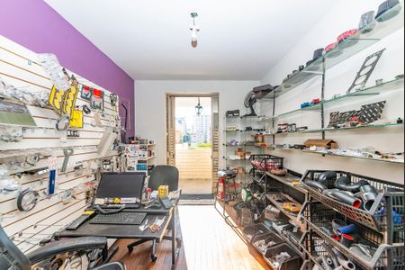 Apartamento à venda com 187m², 4 quartos e 2 vagasQuarto 2