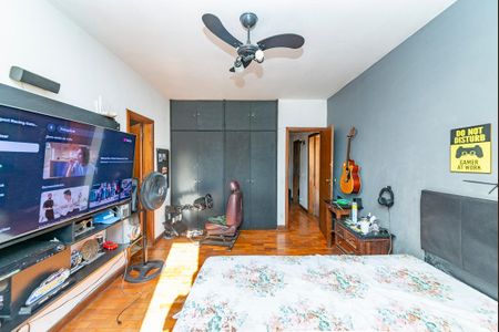 Apartamento à venda com 187m², 4 quartos e 2 vagasSuíte