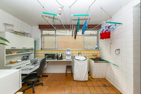 Apartamento à venda com 187m², 4 quartos e 2 vagasÁrea de Serviço