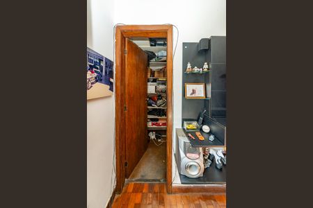 Apartamento à venda com 187m², 4 quartos e 2 vagasCloset da suíte