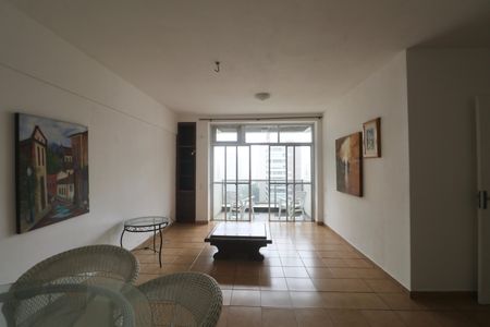 Sala de apartamento para alugar com 3 quartos, 115m² em Barra Funda, Guarujá