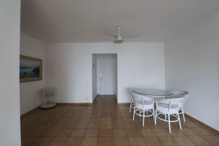 Sala de apartamento para alugar com 3 quartos, 115m² em Barra Funda, Guarujá