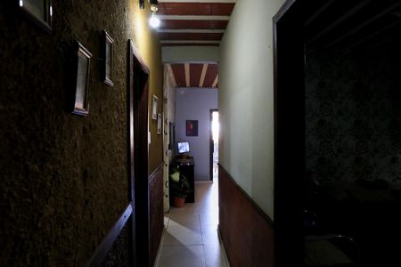 Casa à venda com 597m², 4 quartos e 7 vagasCorredor