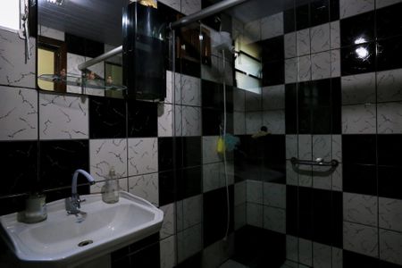 Casa à venda com 597m², 4 quartos e 7 vagasBanheiro