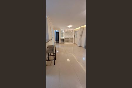 Apartamento à venda com 104m², 3 quartos e 2 vagasSala