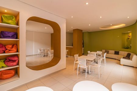 Apartamento à venda com 79m², 2 quartos e 2 vagas Apartamento à venda com 79m², 2 quartos e 2 vagasÁrea Comum