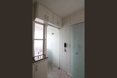 Apartamento à venda com 64m², 2 quartos e 2 vagasCozinha