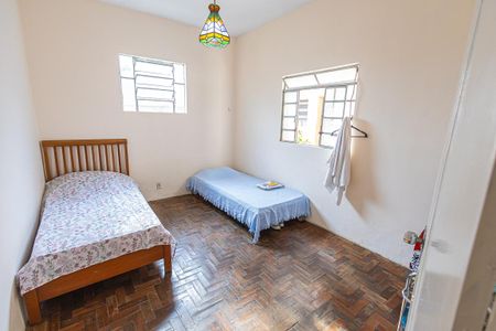 Quarto 2 de casa à venda com 4 quartos, 223m² em Novo Glória, Belo Horizonte