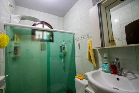 Casa à venda com 125m², 2 quartos e 2 vagas Casa à venda com 125m², 2 quartos e 2 vagasBanheiro