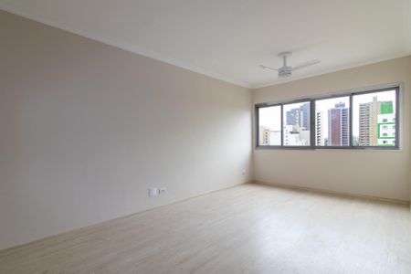 Sala de apartamento para alugar com 3 quartos, 95m² em Bosque, Campinas