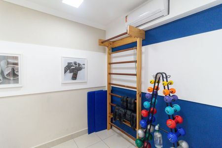 Apartamento à venda com 41m², 2 quartos e sem vaga Apartamento à venda com 41m², 2 quartos e sem vagaAcademia