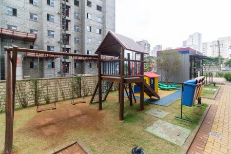 Apartamento à venda com 41m², 2 quartos e sem vaga Apartamento à venda com 41m², 2 quartos e sem vagaPlayground