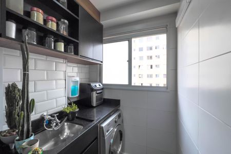 Apartamento à venda com 41m², 2 quartos e sem vaga Apartamento à venda com 41m², 2 quartos e sem vagaCozinha e área de serviço
