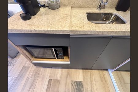Studio à venda com 28m², 1 quarto e sem vaga Studio à venda com 28m², 1 quarto e sem vagaStudio