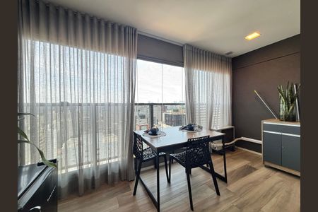 Studio à venda com 28m², 1 quarto e sem vaga Studio à venda com 28m², 1 quarto e sem vagaVaranda