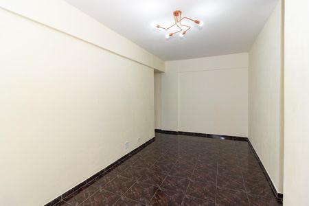 Sala de apartamento para alugar com 2 quartos, 52m² em Osvaldo Cruz, Rio de Janeiro