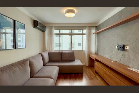 Sala de apartamento para alugar com 2 quartos, 100m² em Jardim Paulista, São Paulo