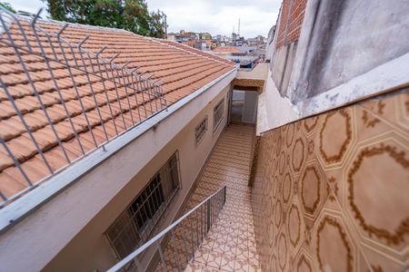 Casa à venda com 250m², 3 quartos e 2 vagas Casa à venda com 250m², 3 quartos e 2 vagasCorredor