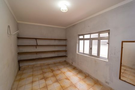 Casa à venda com 250m², 3 quartos e 2 vagas Casa à venda com 250m², 3 quartos e 2 vagasQuarto de Serviço