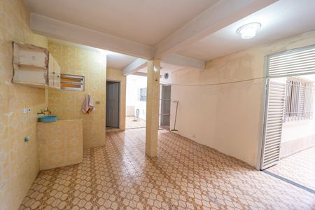 Casa à venda com 250m², 3 quartos e 2 vagas Casa à venda com 250m², 3 quartos e 2 vagasÁrea de Serviço