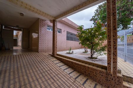 Casa à venda com 250m², 3 quartos e 2 vagas Casa à venda com 250m², 3 quartos e 2 vagasGaragem