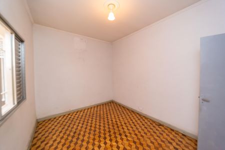 Casa à venda com 250m², 3 quartos e 2 vagas Casa à venda com 250m², 3 quartos e 2 vagasQuarto 4