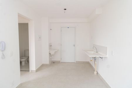 Apartamento para alugar com 32m², 2 quartos e sem vaga Apartamento para alugar com 32m², 2 quartos e sem vagaSala/Cozinha