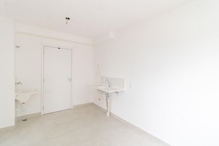 Apartamento para alugar com 32m², 2 quartos e sem vaga Apartamento para alugar com 32m², 2 quartos e sem vagaSala/Cozinha