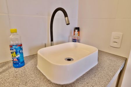 Studio para alugar com 25m², 1 quarto e 1 vaga Studio para alugar com 25m², 1 quarto e 1 vagaBanheiro