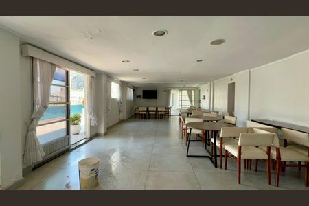 Apartamento para alugar com 73m², 2 quartos e sem vaga Apartamento para alugar com 73m², 2 quartos e sem vagaSalão de Festas