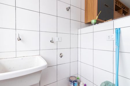 Apartamento para alugar com 70m², 3 quartos e 1 vagaÁrea de Serviço