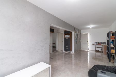 Sala de apartamento para alugar com 3 quartos, 70m² em Vila Dalila, São Paulo
