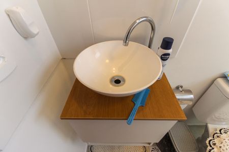 Apartamento para alugar com 44m², 2 quartos e 1 vaga Apartamento para alugar com 44m², 2 quartos e 1 vagaBanheiro