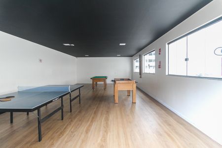 Apartamento para alugar com 44m², 2 quartos e 1 vaga Apartamento para alugar com 44m², 2 quartos e 1 vagaEspaço de Jogos